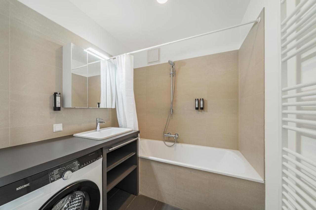 Aparthotel Urbm Pulse à Vienne Extérieur photo
